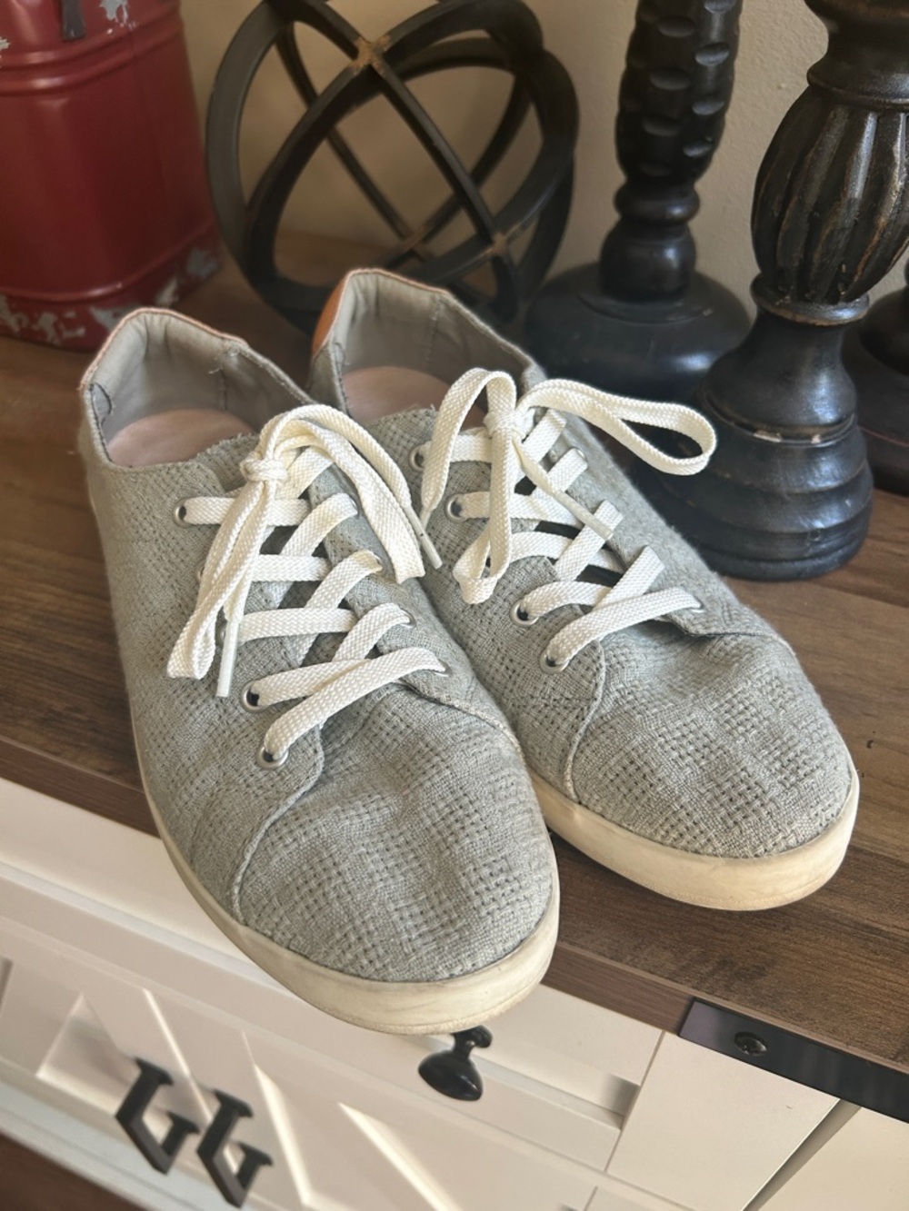 Reef  Cushion Sunset Casual Textured Low-Top Sneakers in Light Gray